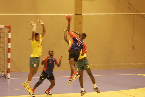 handnat3_06-10-11_0590